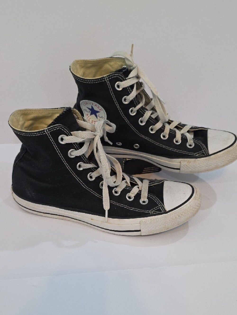 Converse All Star Women's Black High Top Sneakers with White Accents Size 8.5 - Picture 3 of 9